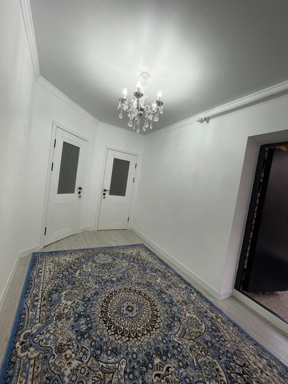 Center Guesthouse Kochkor エクステリア 写真